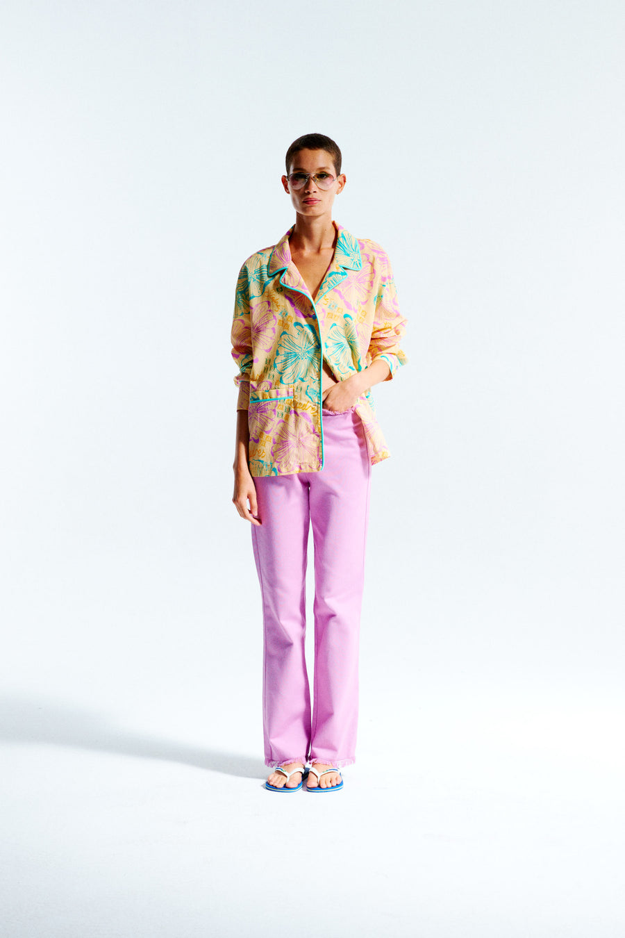 NICO - Flower printed shirt with contrast piping
